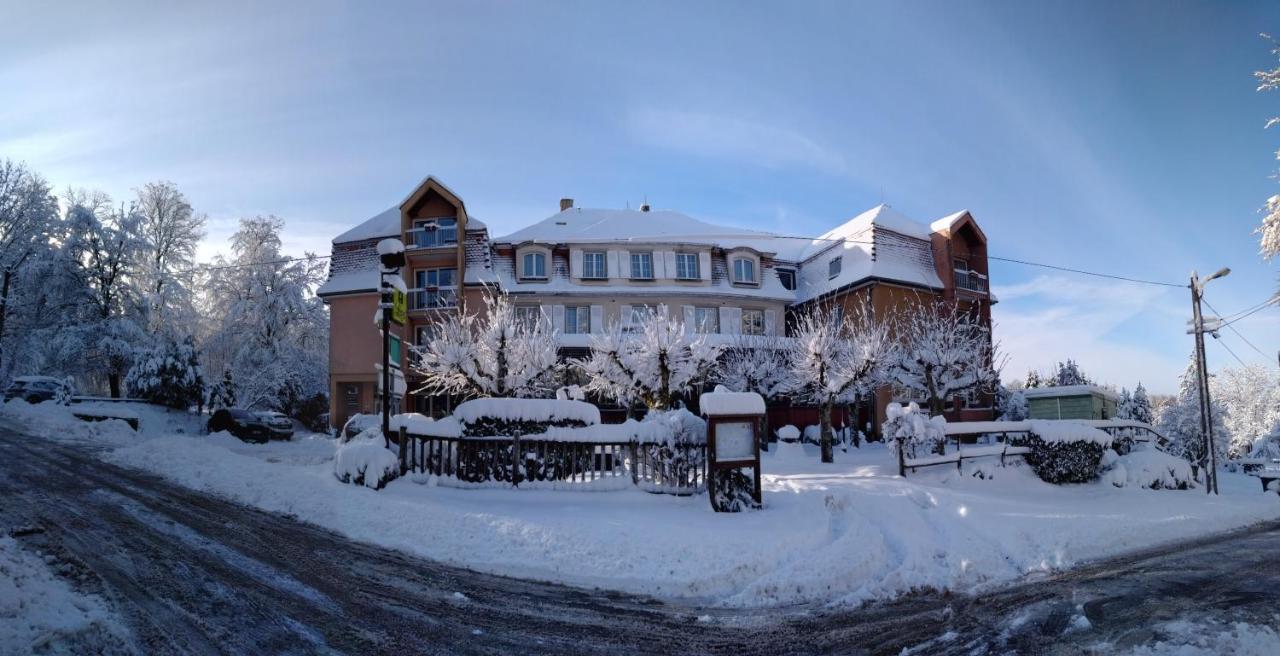Logis Hotel Notre-Dame - Restaurant Ouvert Midi Et Soir Sauf Dimanche Soir Danne-et-Quatre-Vents Buitenkant foto